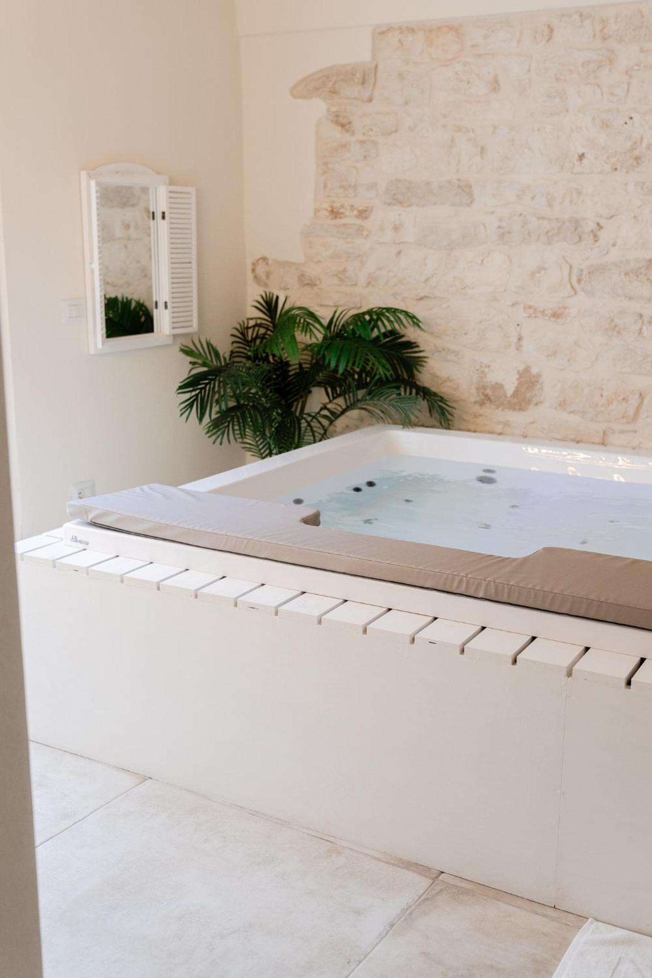 Aurluna Luxury Suites Bari Luaran gambar