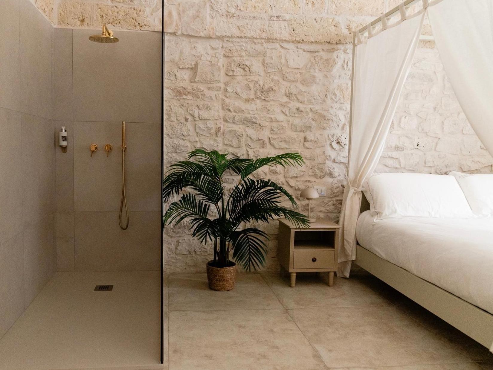 Aurluna Luxury Suites Bari Luaran gambar