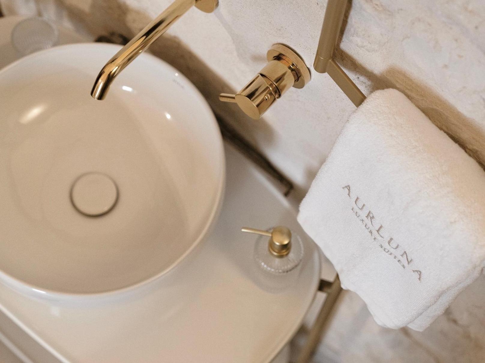 Aurluna Luxury Suites Bari Luaran gambar